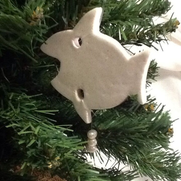 5 MANGO TREE STUDIOS 5 Ceramic Fish Freshwater Pearl Ornaments Decor Accent NEW - Picture 4 of 7